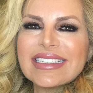 Meet your Posher, Giovana